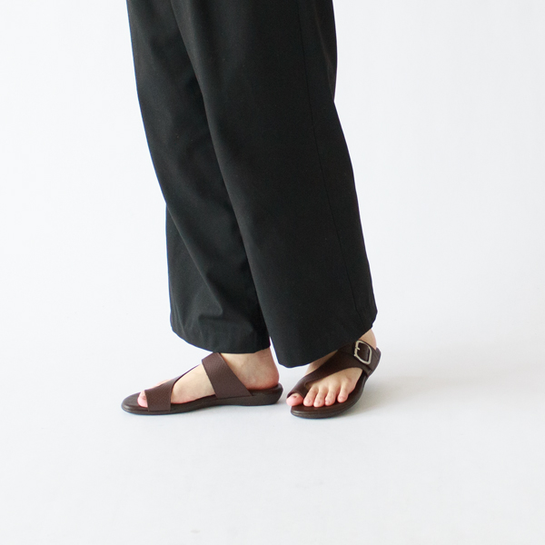 トングサンダルGRABADO(MARRON)