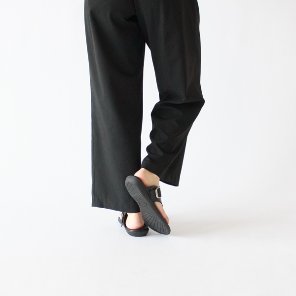 トングサンダルGRABADO(NEGRO)