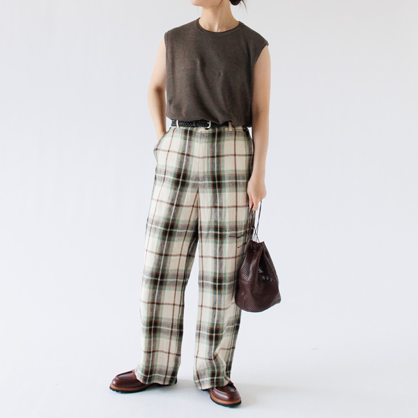 身長163cm・G.BROWN