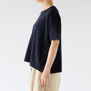 身長163cm・NAVY