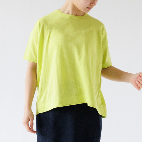 身長163cm・YELLOW GREEN