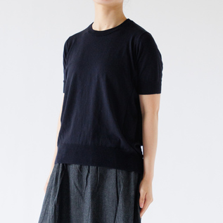 身長163cm・NAVY