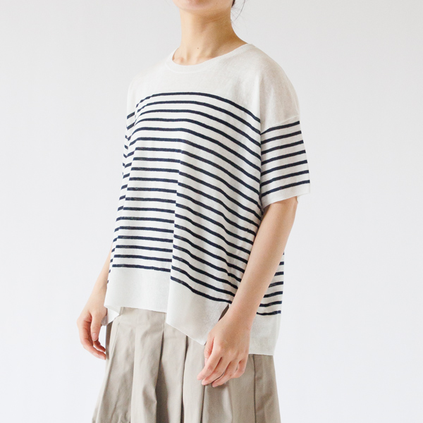 身長163cm・WHT×NB.NAVY