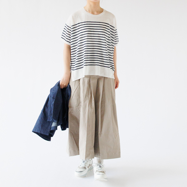 身長163cm・WHT×NB.NAVY