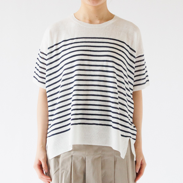 身長163cm・WHT×NB.NAVY