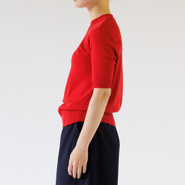 5分袖が春先からちょうどいい