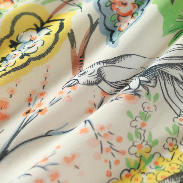 ユーモラスかつ、トロピカル・エキゾチックな魅力も感じる一枚です(PAGODE)