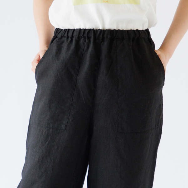 両サイドにポケット付き