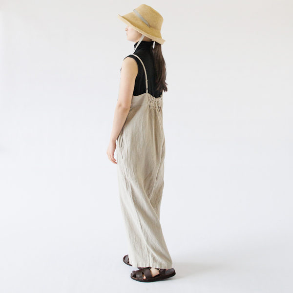 軽やかで涼しいので、春夏の旅行着にもおすすめです