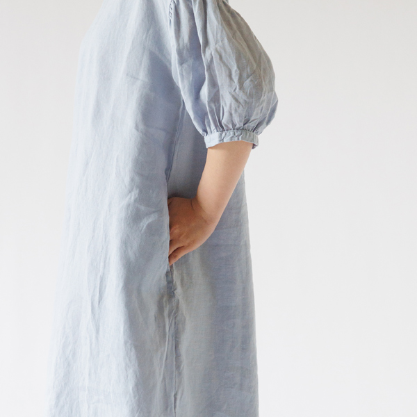 両サイドにポケット付き