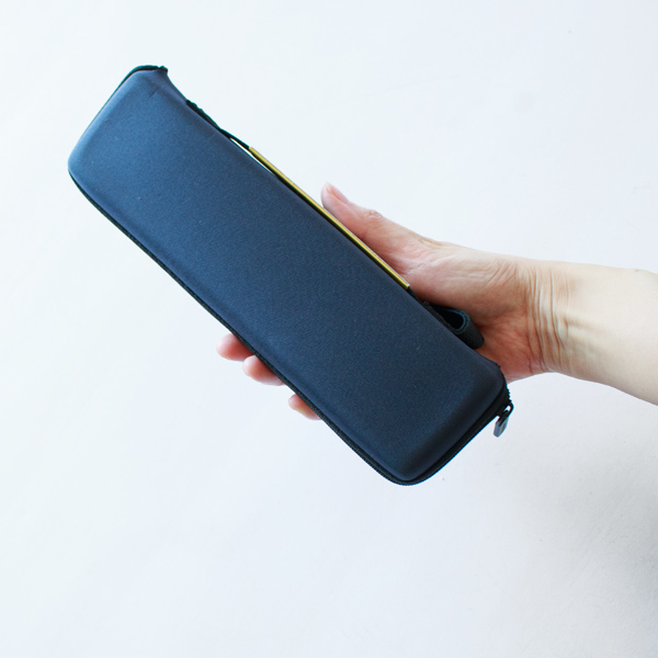 コンパクトで持ち運びしやすいです