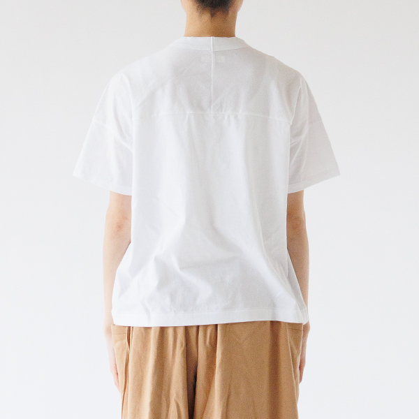 裾を出して着用してちょうど良い丈