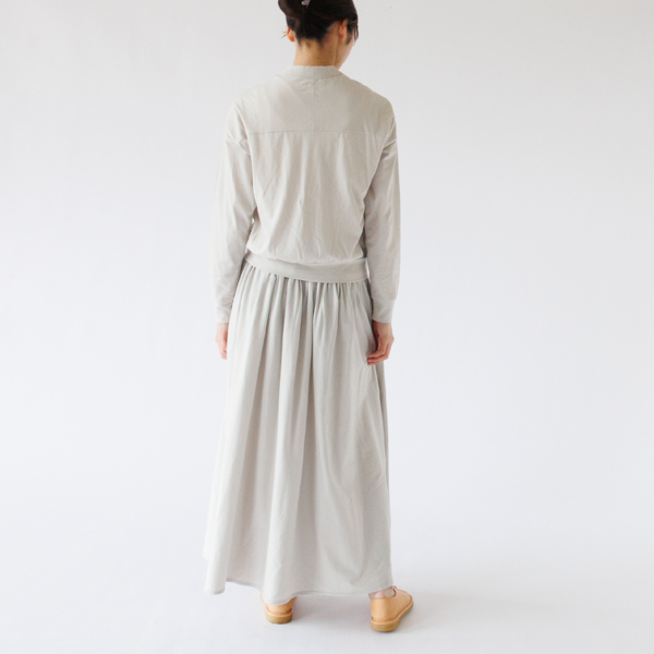 後ろ姿もこだわって切り替えを作っています