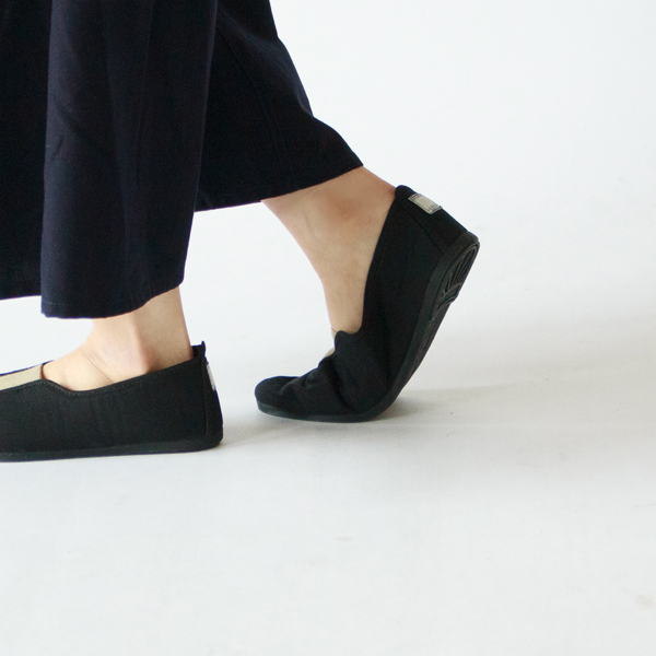 軽くて履き心地