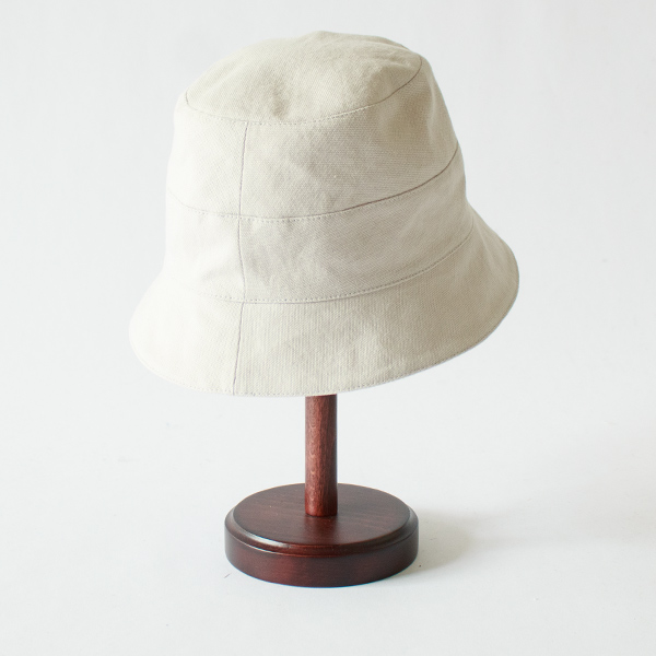 ユニセックスで年中お使いいただけます