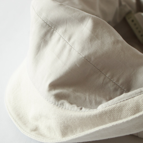 裏地はコットン100% 