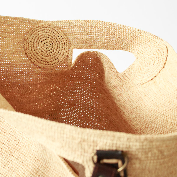 柔らかいラフィア編み