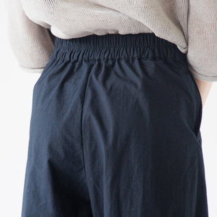 後ベルトにゴムが入っていて楽ちん(身長160cm・NAVY) 後ベルトにゴムが入っていて楽ちん(身長160cm・NAVY)
