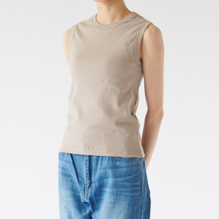 身長160cm(Pergamena) 身長160cm(Pergamena)
