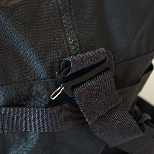 ショルダーは着脱可