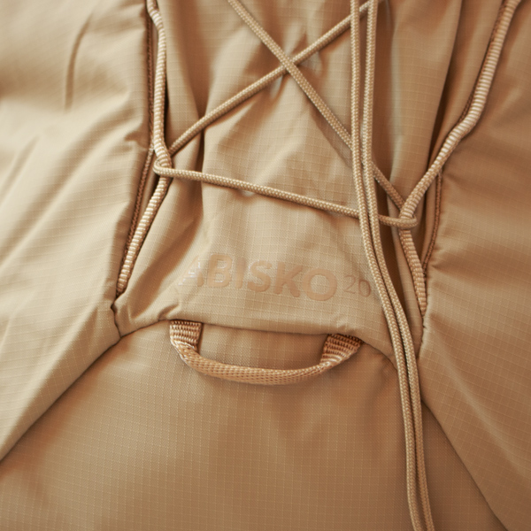 フロントに追加ギアを簡単に取り付けられます