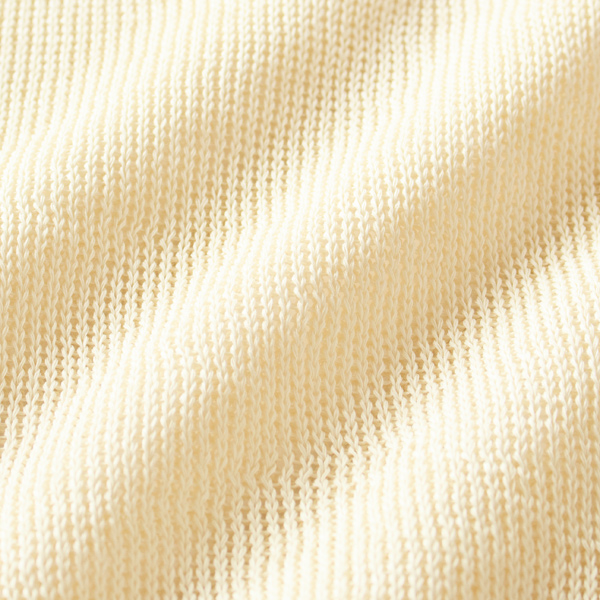 コットンでありながらリネンのようなハリとコシを持っています(アイボリー)