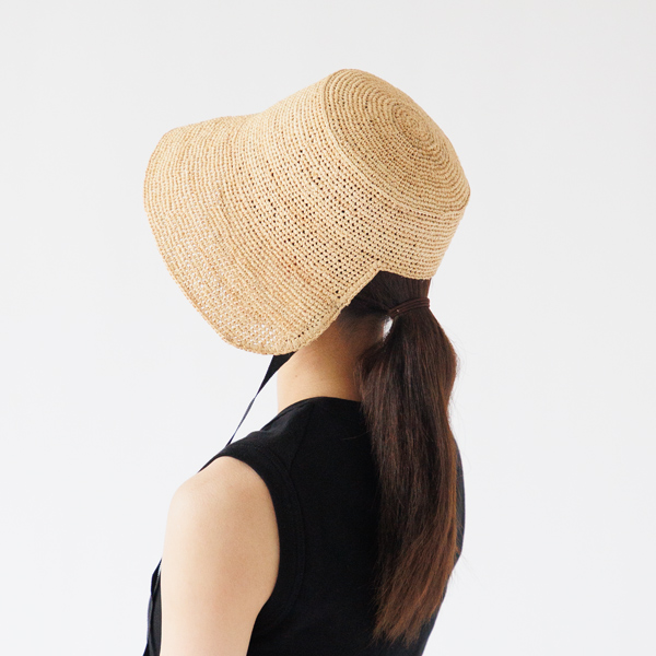 ポニーテールをしたまま被れます