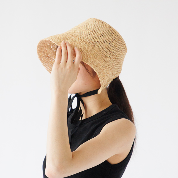 リボンを結ぶ、結ばないはお好みで