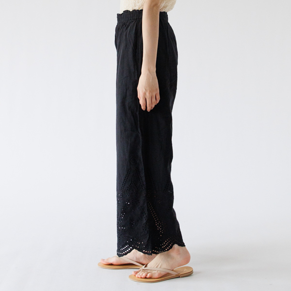 身長160cm・BLACK