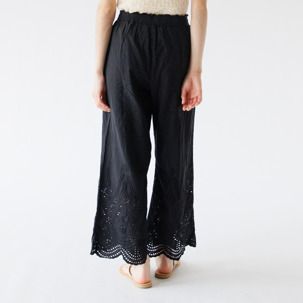 身長160cm・BLACK