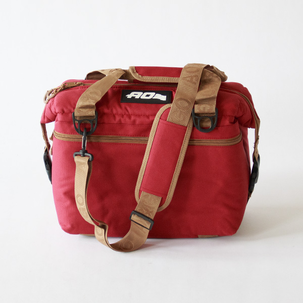 12パック キャンバスソフトクーラーバッグ(Cardinal Red)