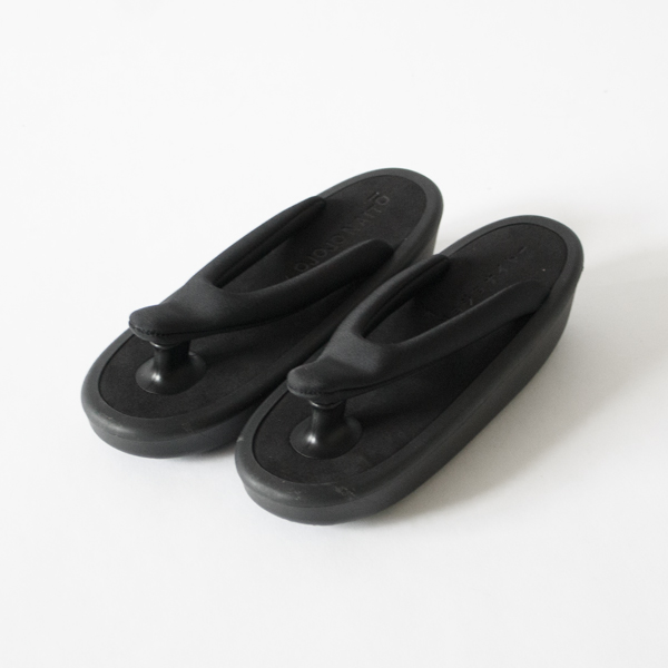 OJOJO 02 / ALL BLACK OJOJO 02 / ALL BLACK