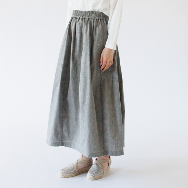 身長160cm・GREY