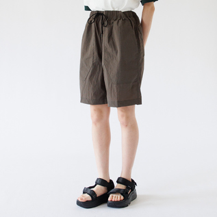 Smoke Wood/S着用、身長:160cm Smoke Wood/S着用、身長:160cm