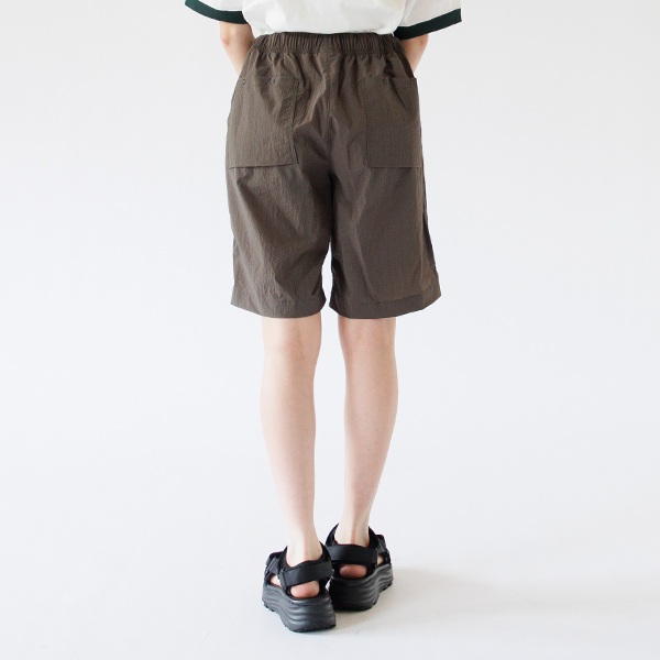 Smoke Wood/S着用、身長：160cm