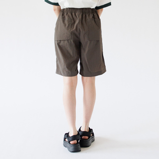 Smoke Wood/S着用、身長:160cm Smoke Wood/S着用、身長:160cm