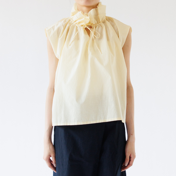 身長160cm・YELLOW 身長160cm・YELLOW