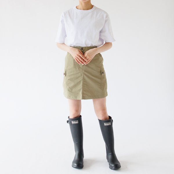 BARBOURのレインブーツと合わせてアウトドアにも BARBOURのレインブーツと合わせてアウトドアにも