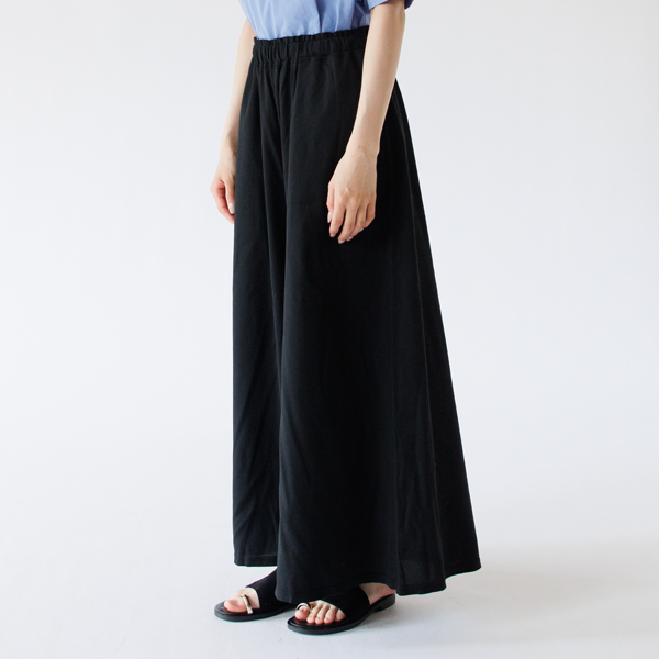 身長160cm　BLACK