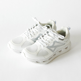 High-tech sneakers VENTIRIS