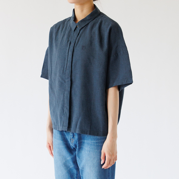 Mountain Blue　身長：160cm