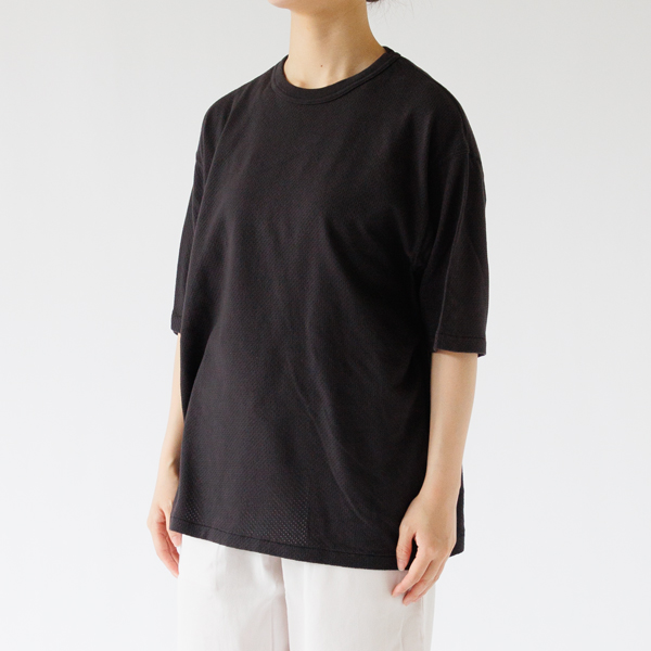 BLACK、身長：160cm