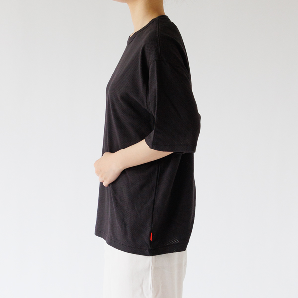 BLACK、身長：160cm