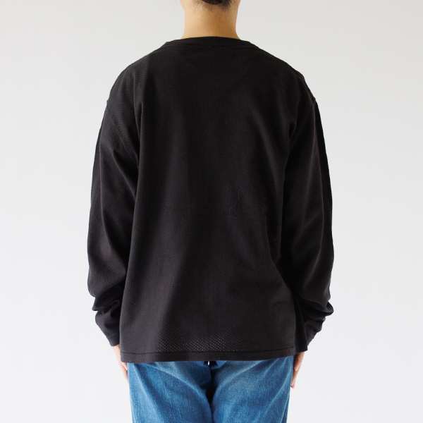 BLACK、身長：160cm