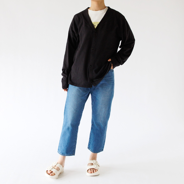 BLACK、身長：160cm
