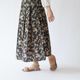 サンダル 605725(BEIGE) サンダル 605725(BEIGE)
