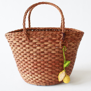 Le Voyage en Panierのチャームをつけて Le Voyage en Panierのチャームをつけて