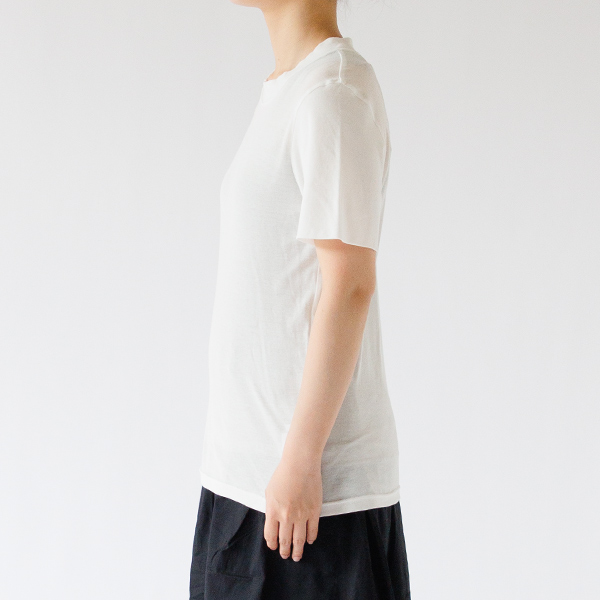身長163cm・WHITE