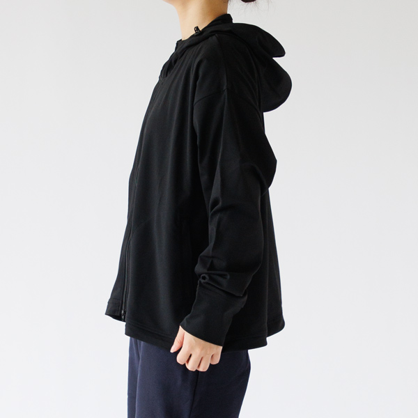 K-S着用、身長:162cm K-S着用、身長:162cm
