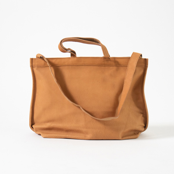 HALLIE ベーシックジップトートM 2WAY(CAMEL) HALLIE ベーシックジップトートM 2WAY(CAMEL)